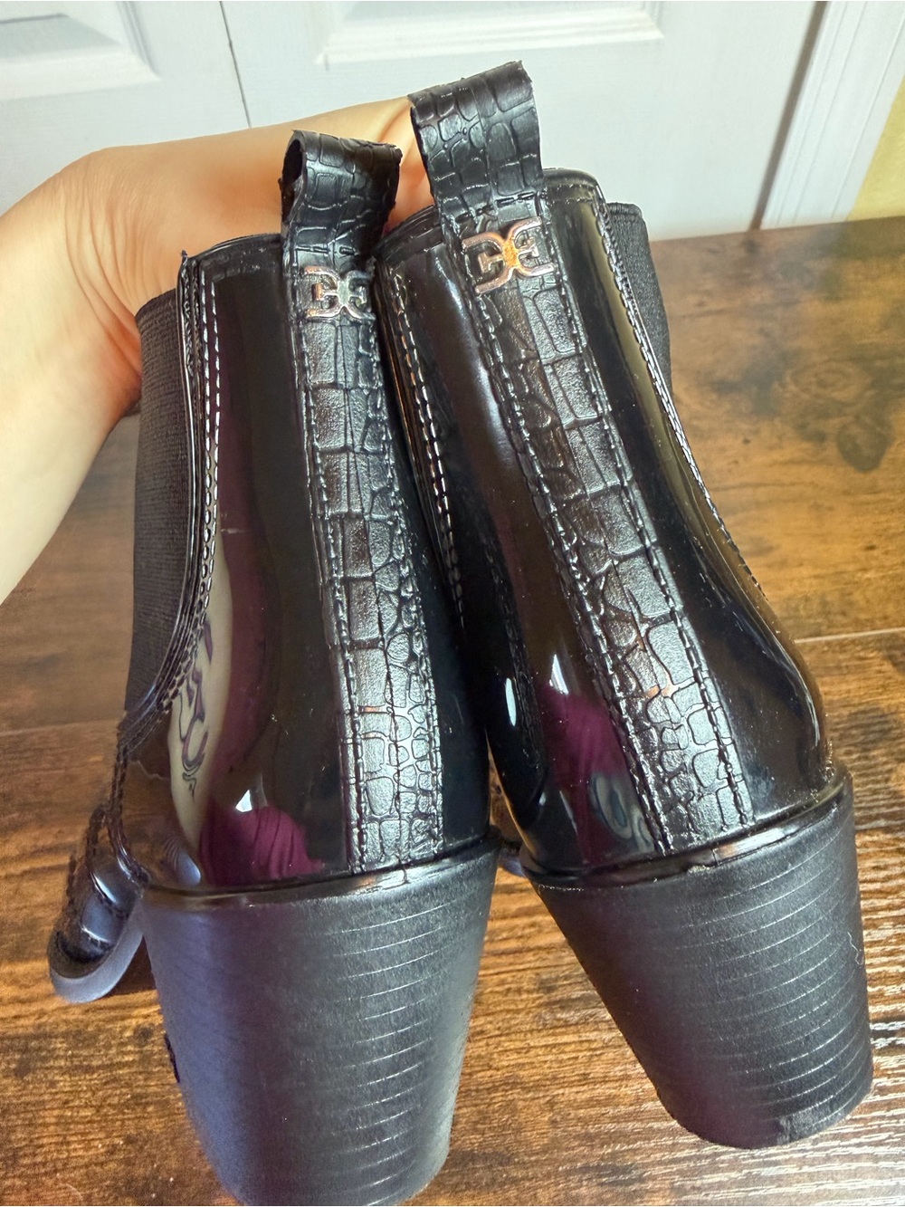 Sam Edelman Winona Rain Black Patent Western Chelsea Ankle Boots Women’s 8M Fall - Picture 5 of 11